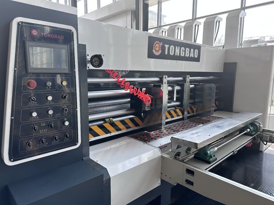 40000 KG フレクソプリンター スロッター ローータリー・ダイ・カット・マシン 波紋紙箱印刷 スロッティング・ダイ・カット